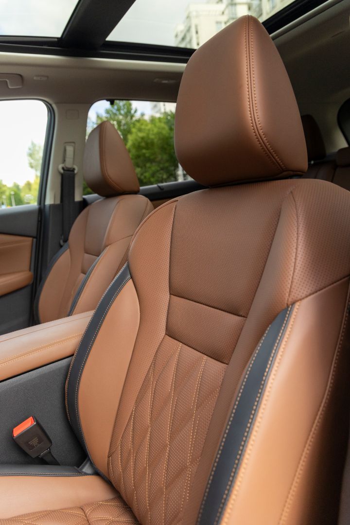 Nowy Nissan X‑Trail Tekna+ – wnętrze