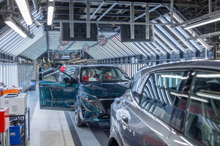 Endkontrolle eines Nissan Qashqai im Nissan Werk Sunderland