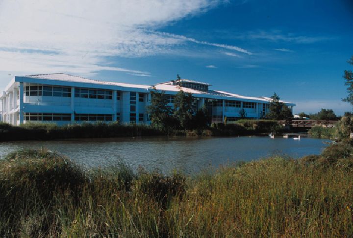 Centre surrounded by a lake