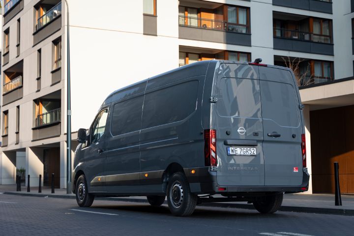 Ujęcie statyczne nadwozia Nissan Interstar LCV