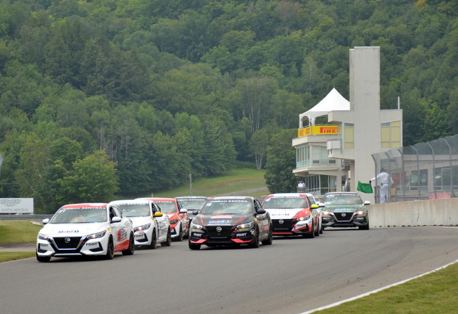 Group of cars at the Nissan Sentra Cup