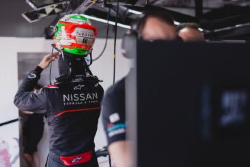 Nissan Formula E Team takes pole at inaugural Cape Town E-Prix