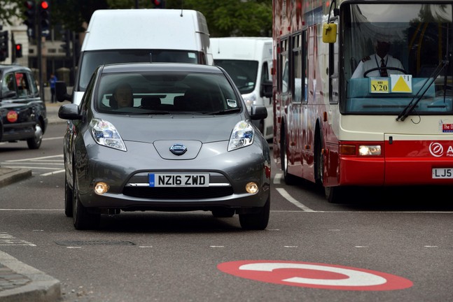 All-electric Nissan Leaf Joins Uber London for Air Quality Project