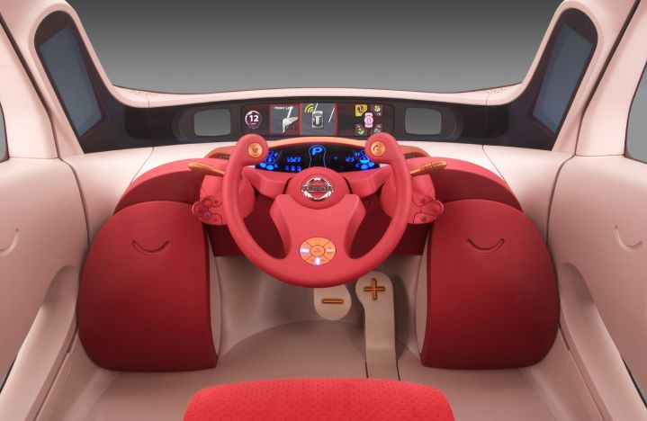 Interior of the Nissan Pivo Concept
