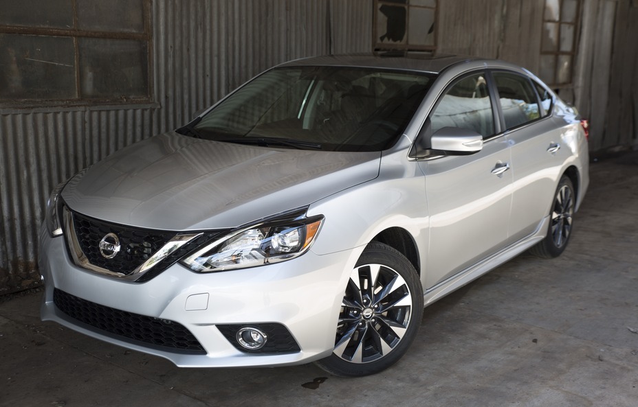 2018 Nissan Sentra SR Turbo 2018 Nissan Sentra SR Turbo