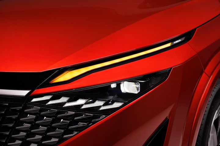 Nissan Qashqai, il primo crossover di sempre si rinnova ed è ancora più Qashqai