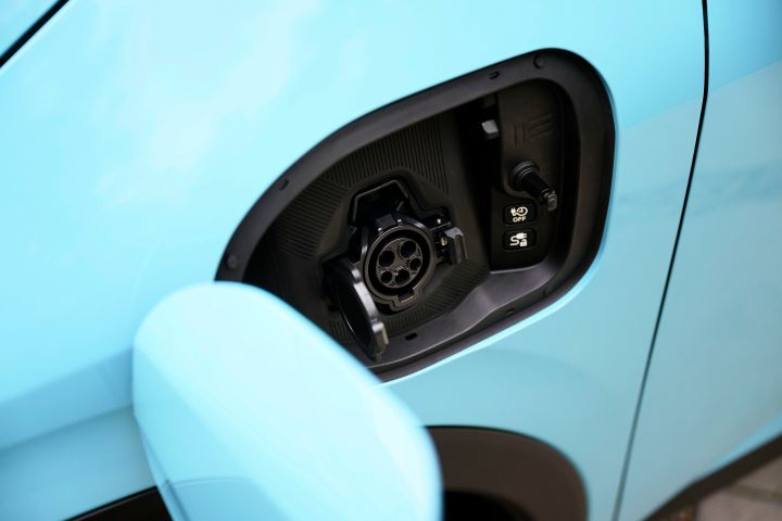 Close up of the charging port on the 2026 Nissan LEAF.