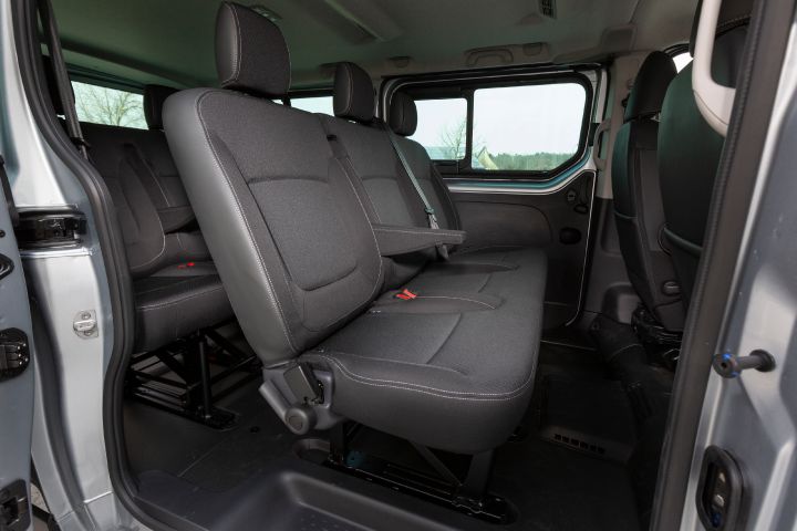 Ujęcie wnętrza Nissan Primastar LCV