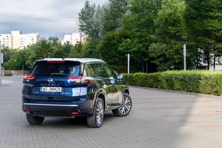 Nowy Nissan X‑Trail Tekna+ – nadwozie