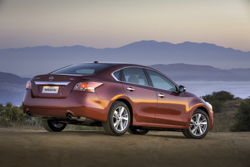 The 2015 Nissan Altima is not only Nissan's best-selling vehicle but also one of the top-selling cars in the United States - thanks to its distinctive exterior and interior design, rewarding driving experience and innovative, driver-focused technology.