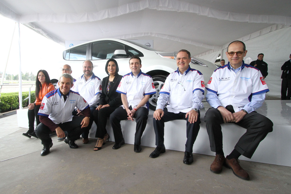 Nissan Mexicana La Primera Marca En Comercializar Un Vehículo 100 Por