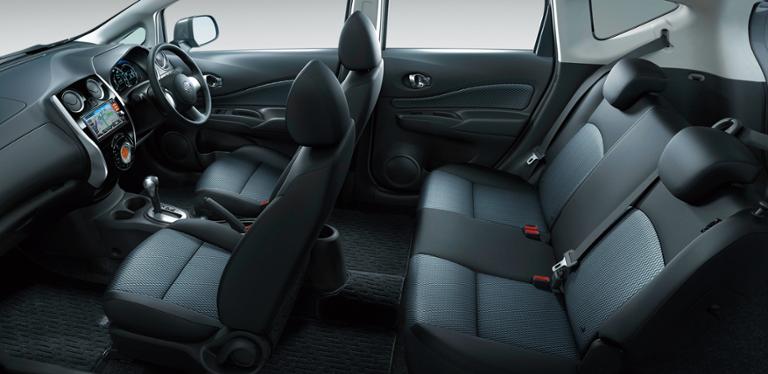 日産ノート 特別仕様車 エアロスタイル