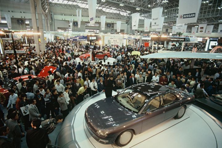 m*m様 NISSAN日産フィガロ　公式ポスター　第28回東京モーターショー参考 thumbnail-720x404.jpg