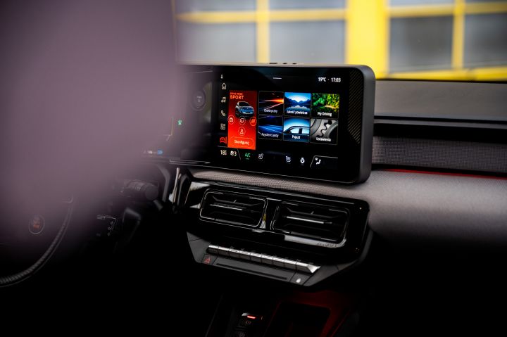 Nowy elektryczny Nissan Micra – wnętrze