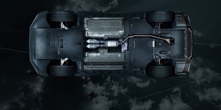 GT‑R 2025 powertrain placed on black floor