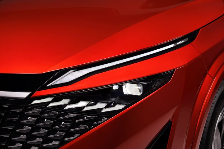 Nissan Qashqai, il primo crossover di sempre si rinnova ed è ancora più Qashqai