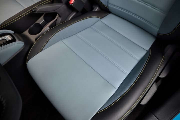 Foto asiento conductor de Nissan Versa 2026