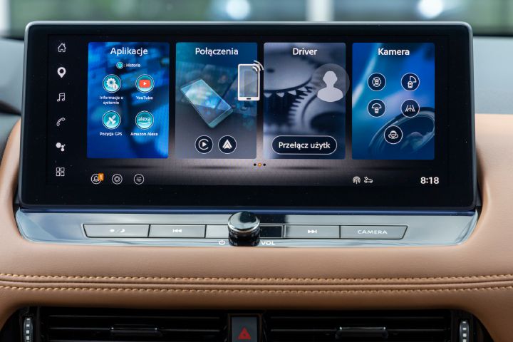 Nowy Nissan X‑Trail Tekna+ – wnętrze