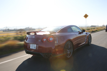 Nissan GT-R MY14