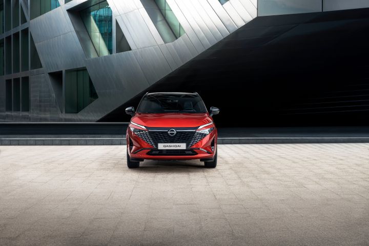 Nissan Qashqai, il primo crossover di sempre si rinnova ed è ancora più Qashqai