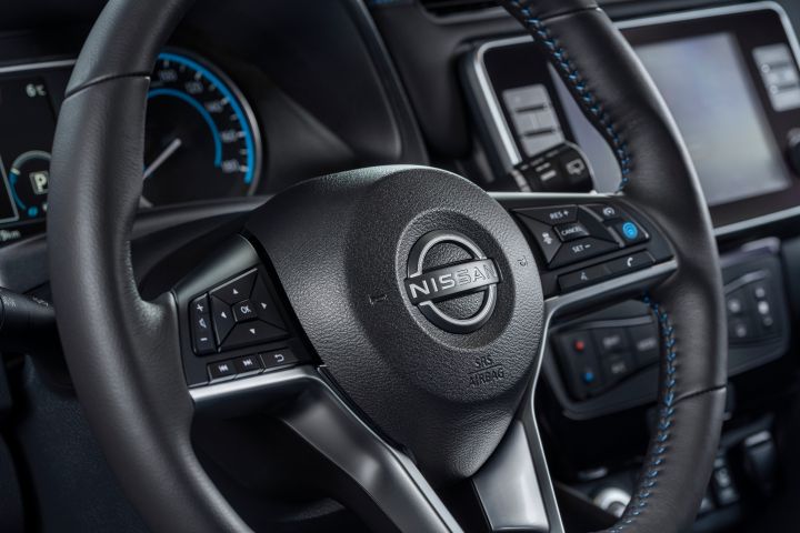Extra glans voor vernieuwde Nissan LEAF