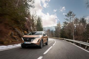 Ariya e-4ORCE test drive on snow tracks in Andorra for e-4ORCE all seasons