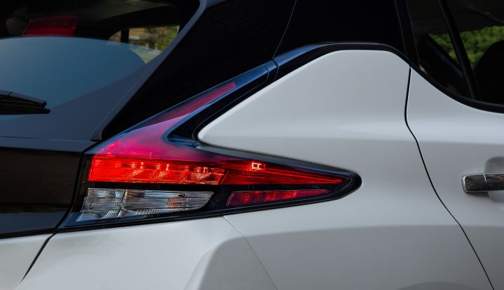 Close up of the back right taillight on a white 2025 Nissan LEAF.