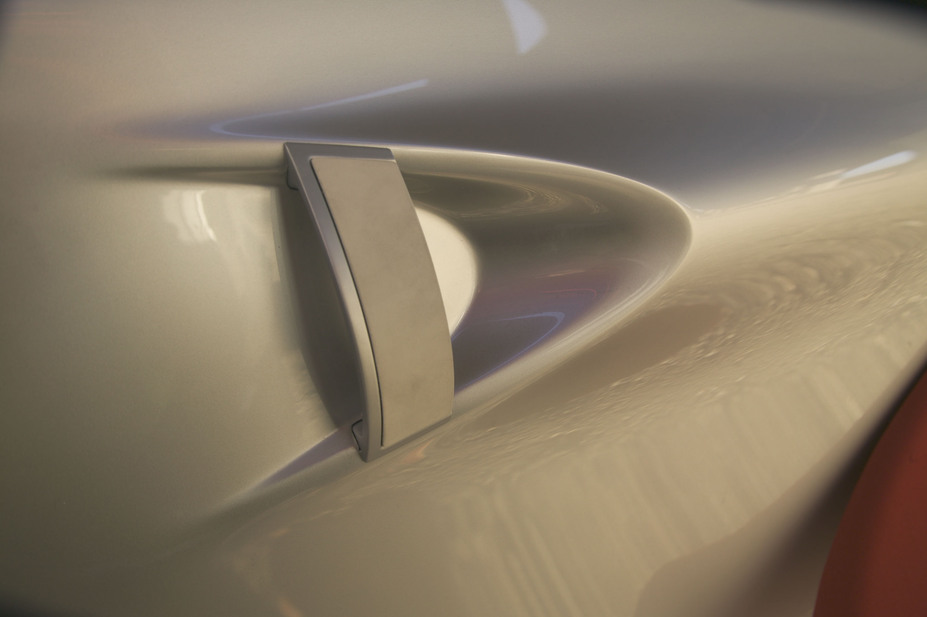 Detail shot of the door handles on the Nissan Actic Concept.