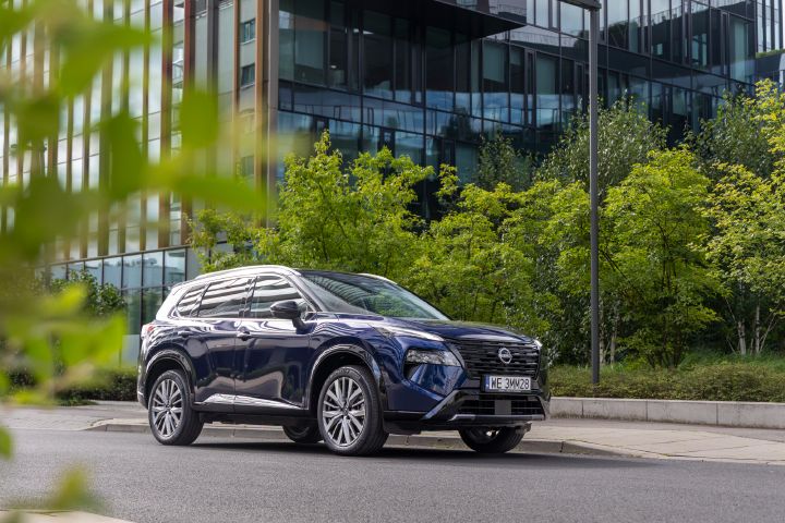 Nowy Nissan X‑Trail Tekna+ – nadwozie