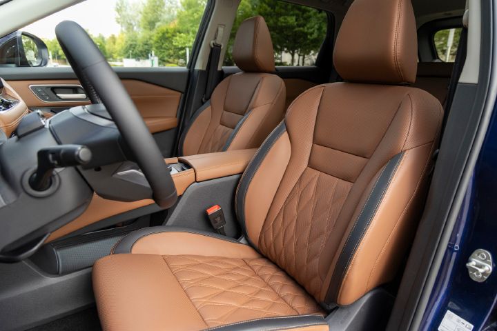 Nowy Nissan X‑Trail Tekna+ – wnętrze