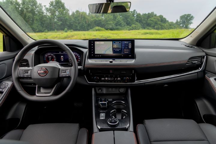 Nowy Nissan X‑Trail N-Trek – wnętrze