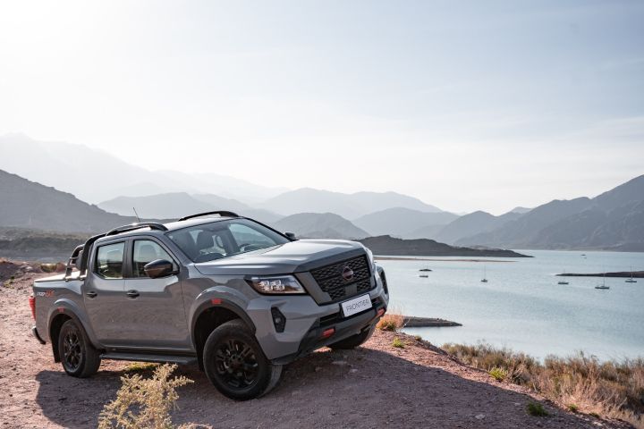 Nissan Frontier, la pick-up favorita de América Latina, integra más de 10 Sistemas Avanzados de Asistencia a la Conducción.
