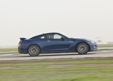2012 Nissan GT-R Press Kit