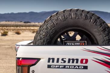 Prototype NISMO Off Road Utili-track™ mounted spare wheel and tire carrier.
