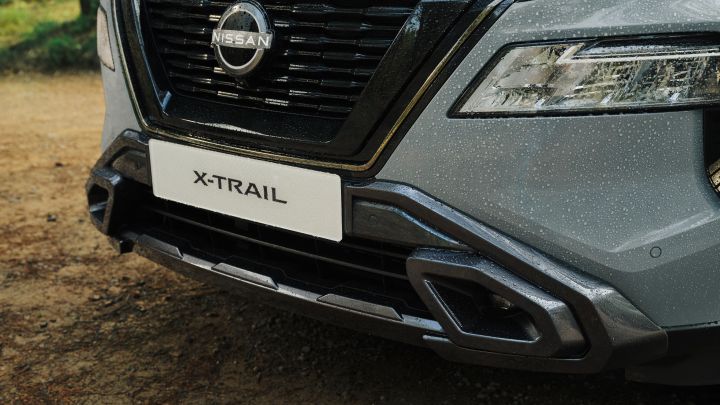Detailaufnahme Frontpartie des Nissan X‑Trail N-Trek