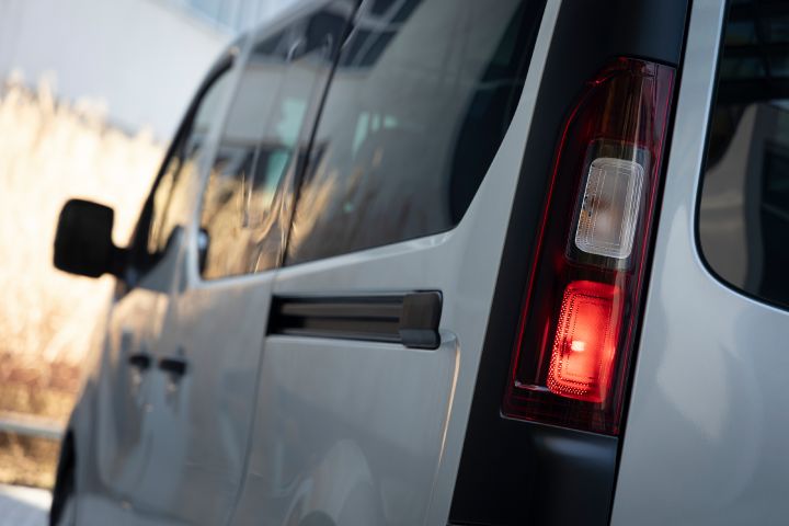 Ujęcie detalu Nissan Primastar LCV