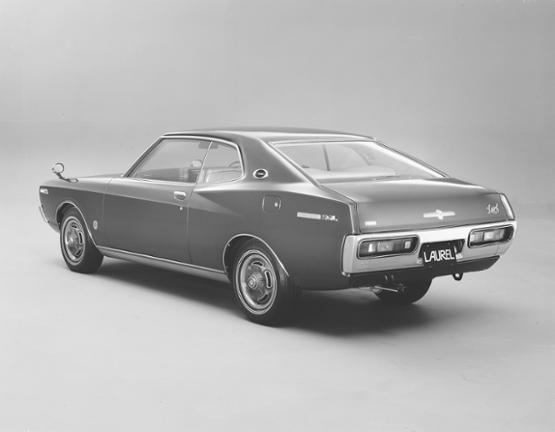 旧型車（L） LAUREL（ローレル）