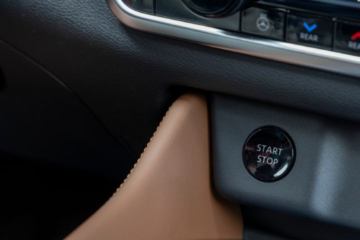 Nowy Nissan X‑Trail Tekna+ – wnętrze