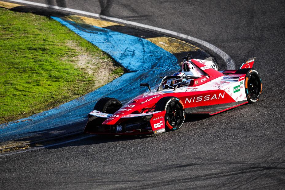 Oliver Rowland au volant de sa monoplace N°23