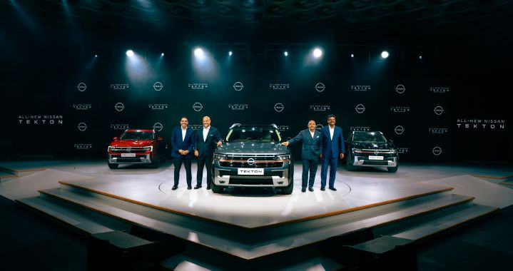 Nissan Tekton World Premiere in India – Executives on stage