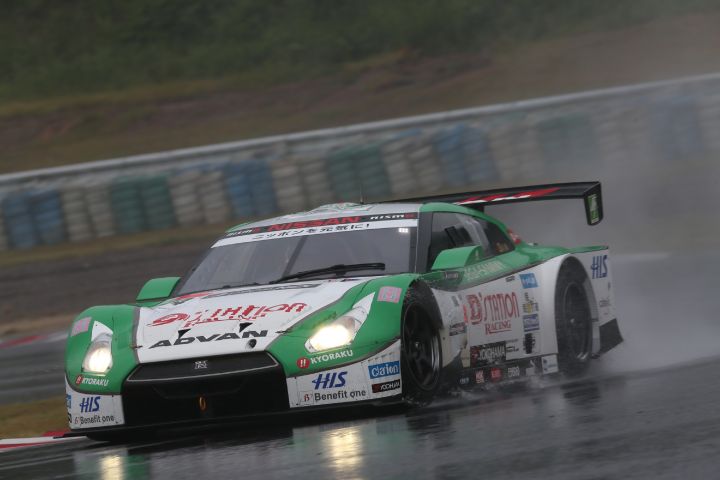 S Road REITO MOLA GT‑R seals championship with race win