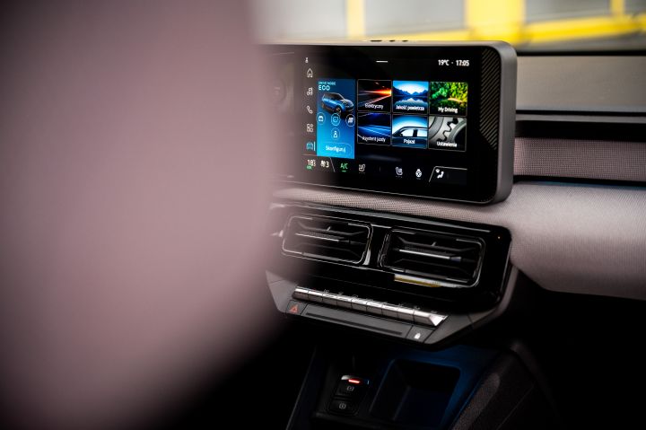 Nowy elektryczny Nissan Micra – wnętrze