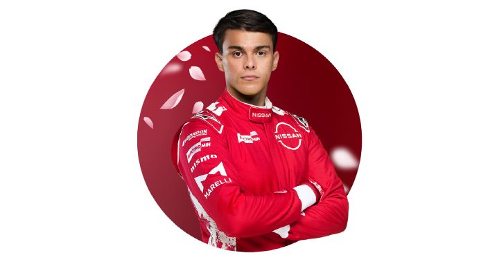 Grafikdarstellung von Zane Maloney in seinem roten Rennanzug des Nissan Formula E Teams im Format 16:9, ohne Text auf dem Bild.