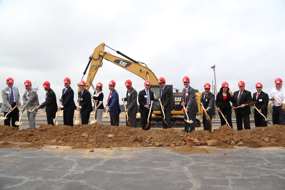 Asbury Automotive Group expands its Nalley Brand with new Nissan