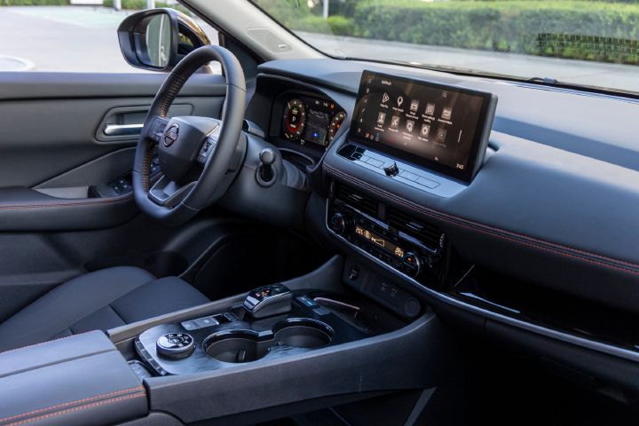 Nowy Nissan X‑Trail N-Trek – wnętrze