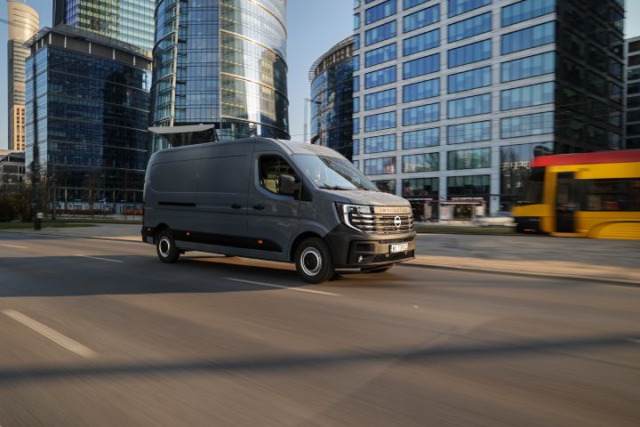 Ujęcie dynamiczne nadwozia Nissan Interstar LCV