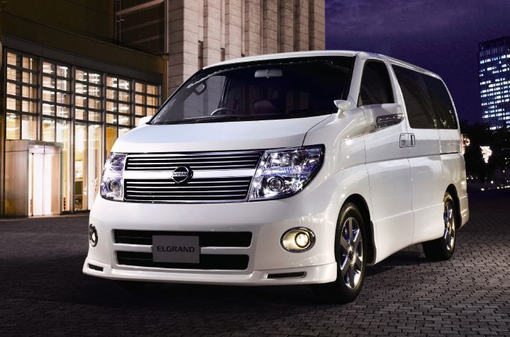 NISSAN 整備要領書 改訂版4 CD エルグランド E51 thumbnail-720x404.jpg