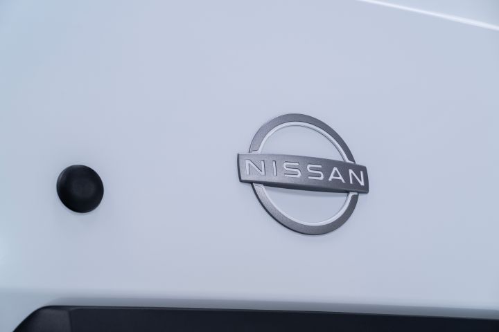 Interstar ICE – Nissan logo