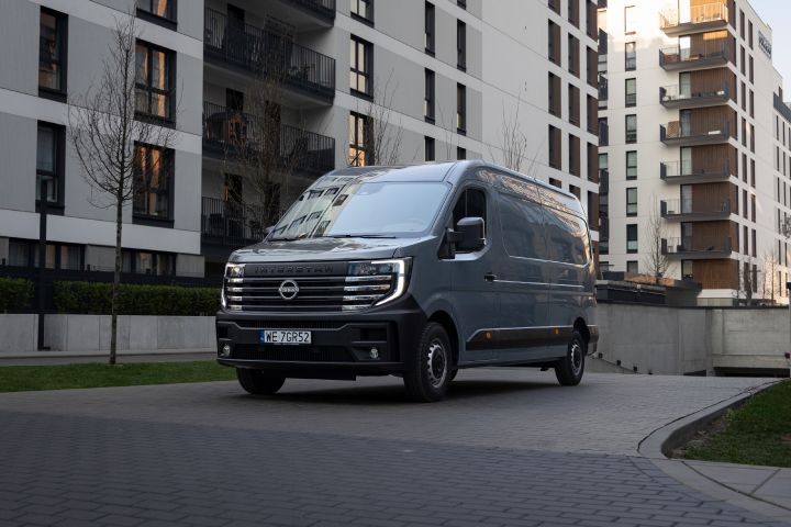 Ujęcie statyczne Nissan Interstar LCV