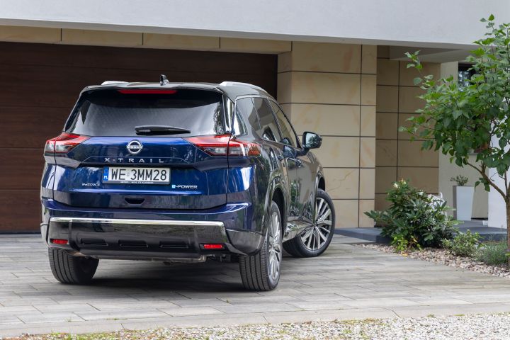 Nowy Nissan X‑Trail Tekna+ – nadwozie